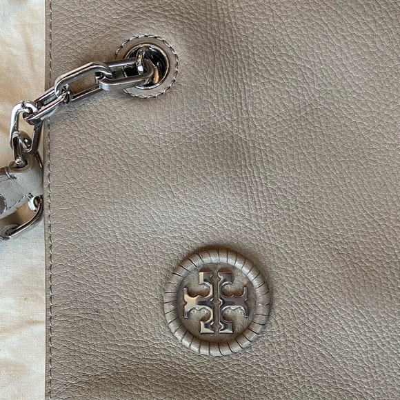 Tory Burch Nordstrom exclusive bag - Picture 4 of 6